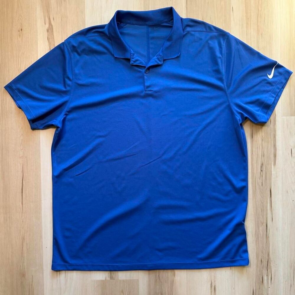 Nike Men's Blue and Navy Polo-shirts